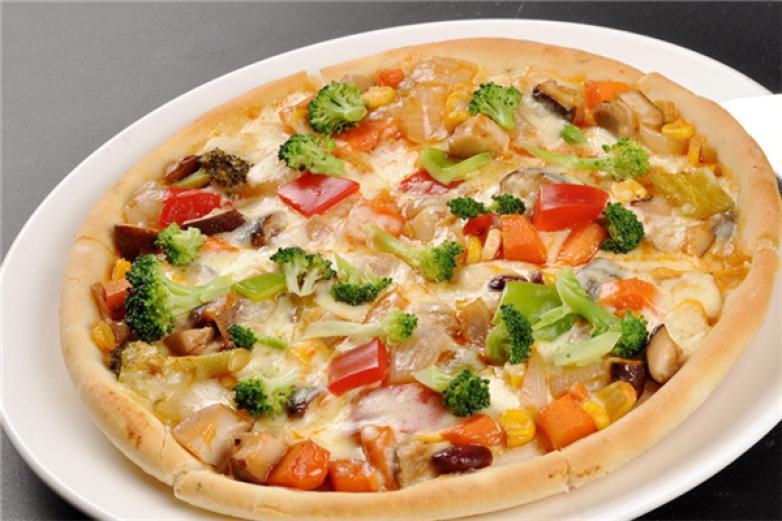 拉斯维斯披萨牛排